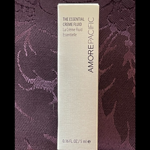 Amorepacific The Essential Crème Fluid 5ml - Picture 4 of 5